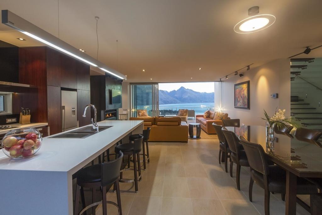 Villa De Luxe, A Relax It'S Done Luxury Holiday Home Queenstown Exterior photo